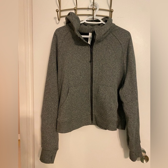 LULU LEMON CROP SWEATER - Picture 3 of 3